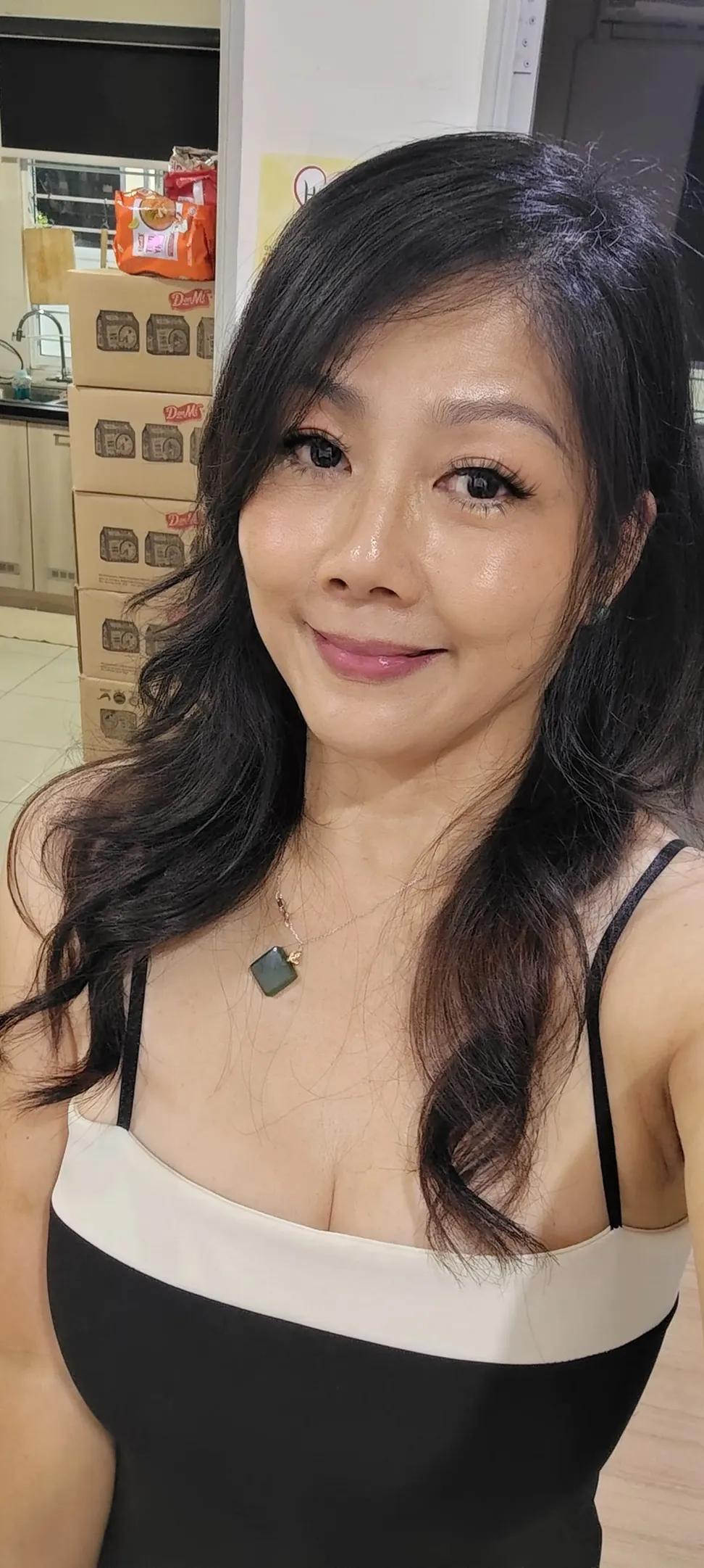 微笑的魅力，自信的美丽