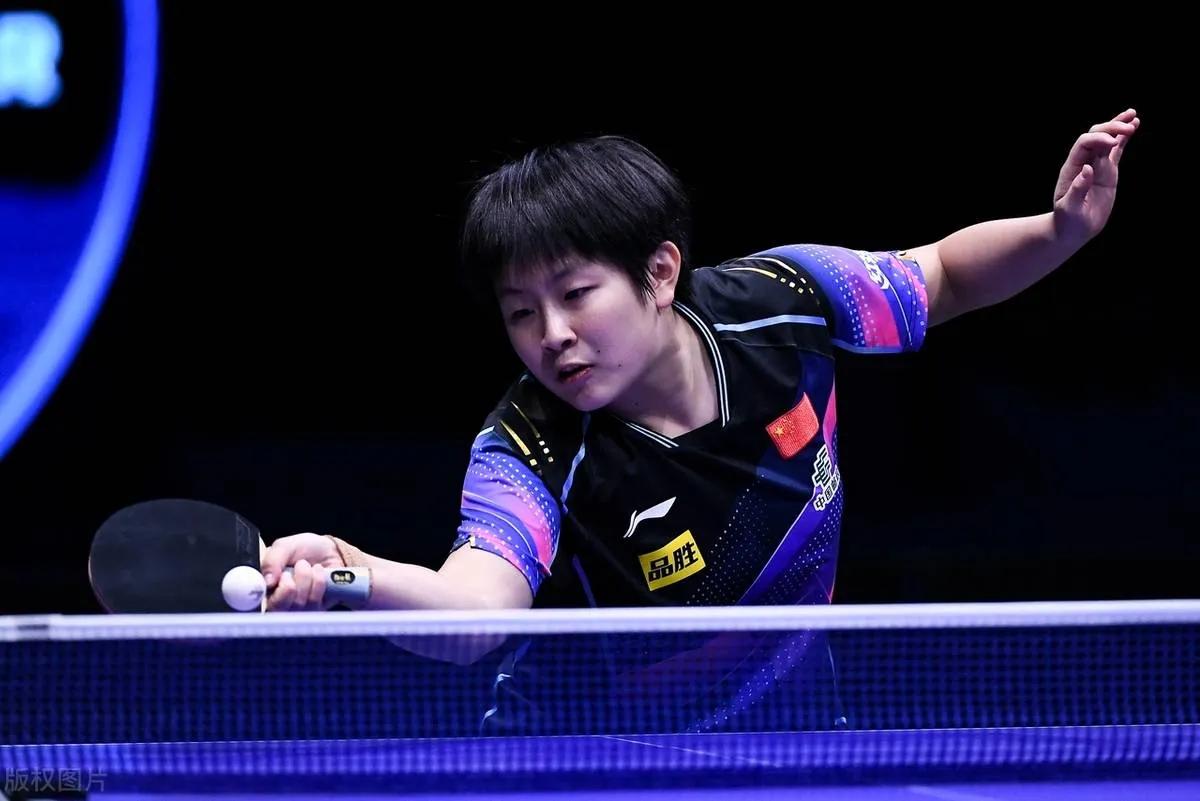 WTT伦敦球星挑战赛刚刚结束了一场女单1/8决赛,国乒小将覃予萱,0-3不敌日本