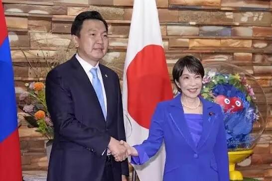 日本传来消息！9月29日，日本首相高市早苗会见蒙古总理奥其尔勒，双方签了一份