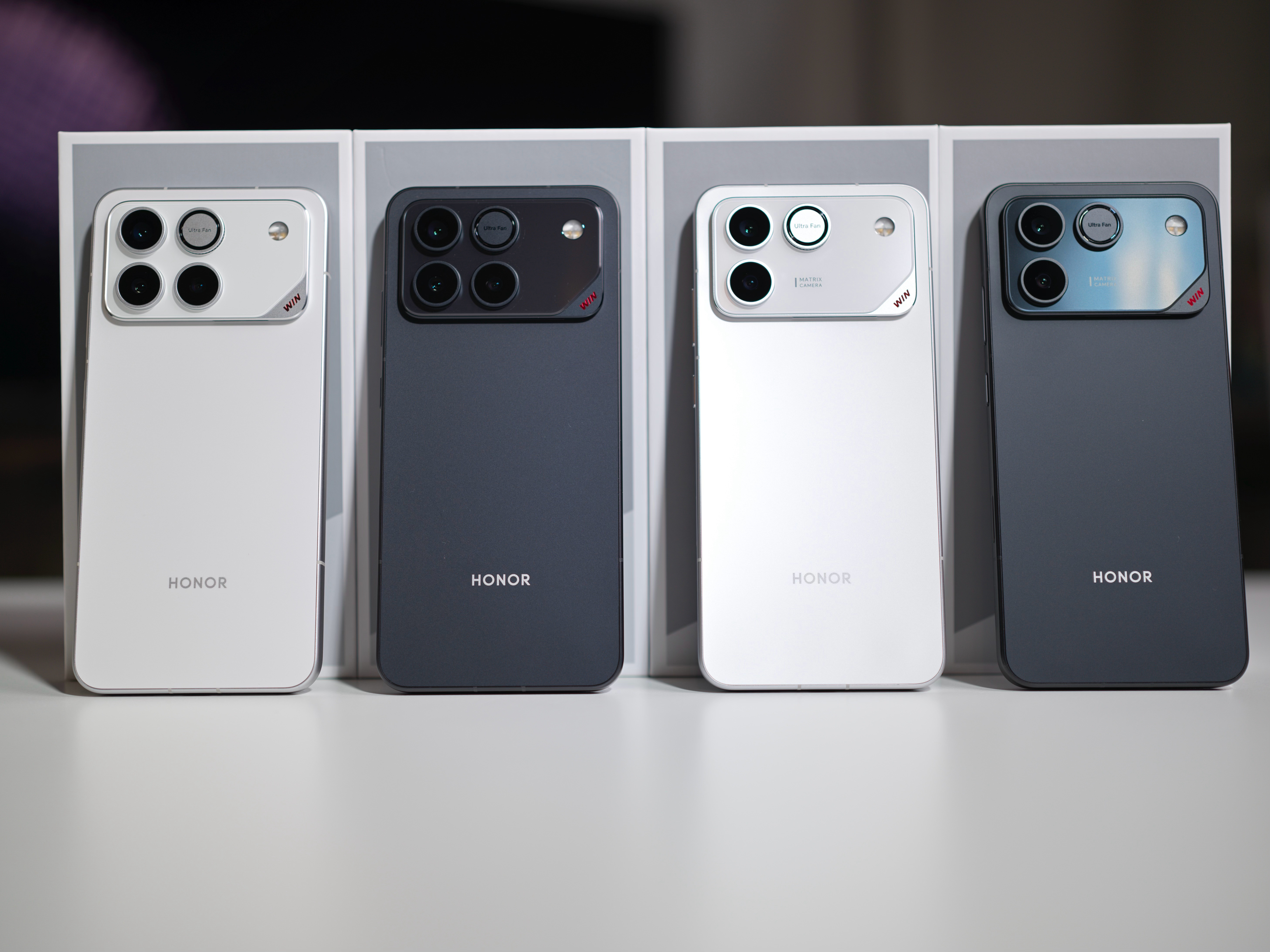 荣耀WIN系列颜色怎么选？遇事不决就选白，准没错，不过三个颜色我都觉得挺好看