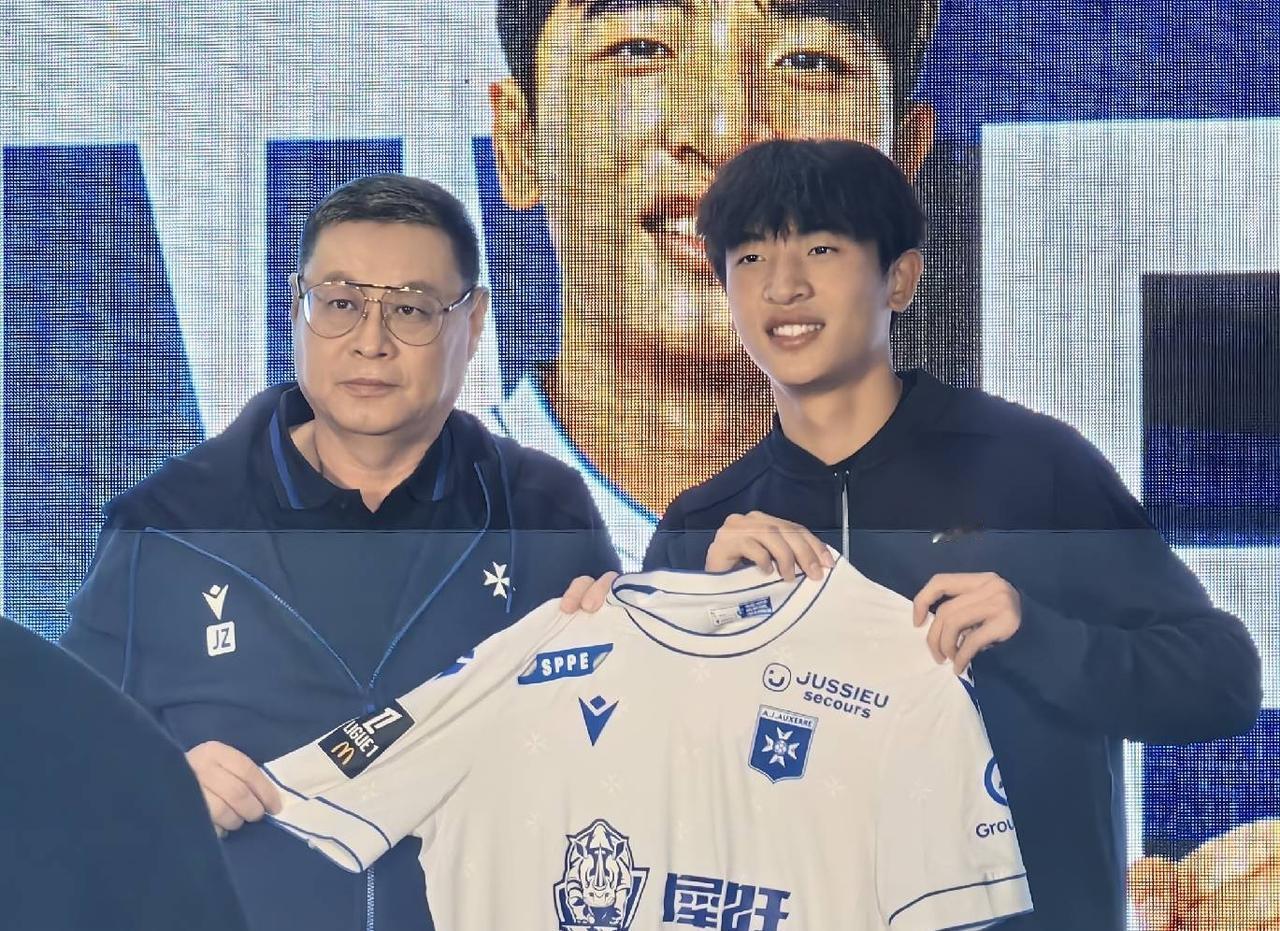 留洋潮来了，王钰栋、徐彬确定将在冬窗登陆欧洲即梅州客家小将魏祥鑫确定加盟加盟欧