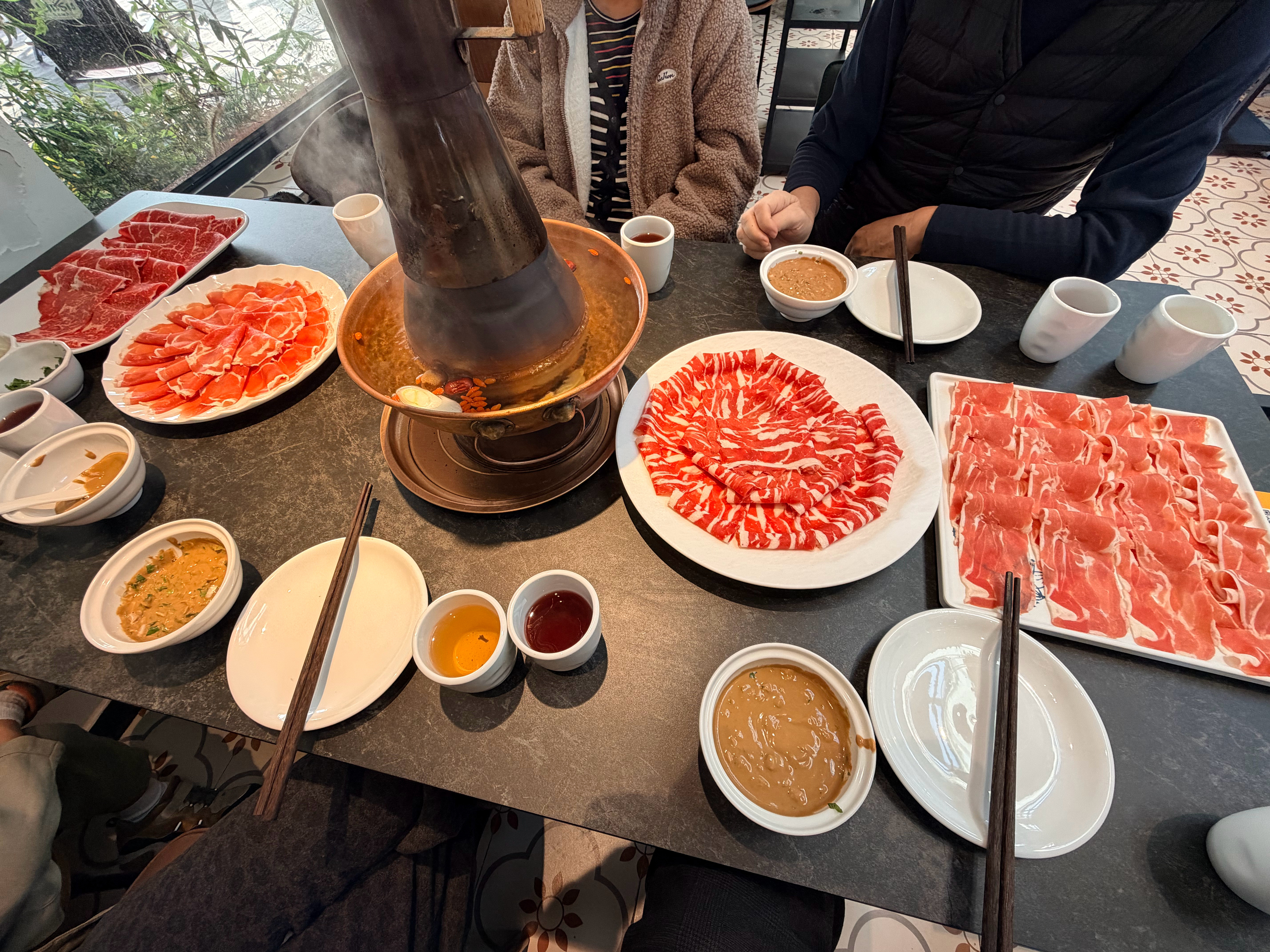 冬天北京最好吃的----铜锅涮肉！！！不接受反驳[doge]，太爽了！​​​