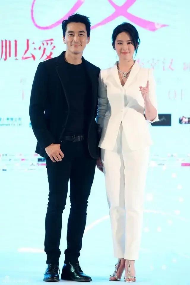 曾经的神仙眷侣，没有结婚，真的是可惜了……
