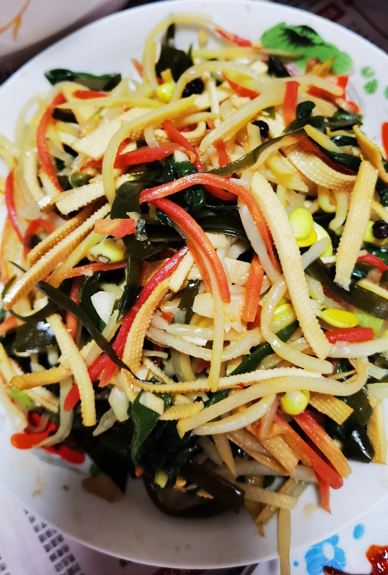 怎么吃才能预防肌肉流失？要恢复肌肉流失，饮食得补充蛋白质、碳水、优质脂肪、维生