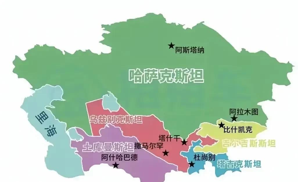 一位去哈萨克斯坦旅游的中国网友发布视频称，他在哈萨克斯坦阿拉木图旅游期间，遇到了