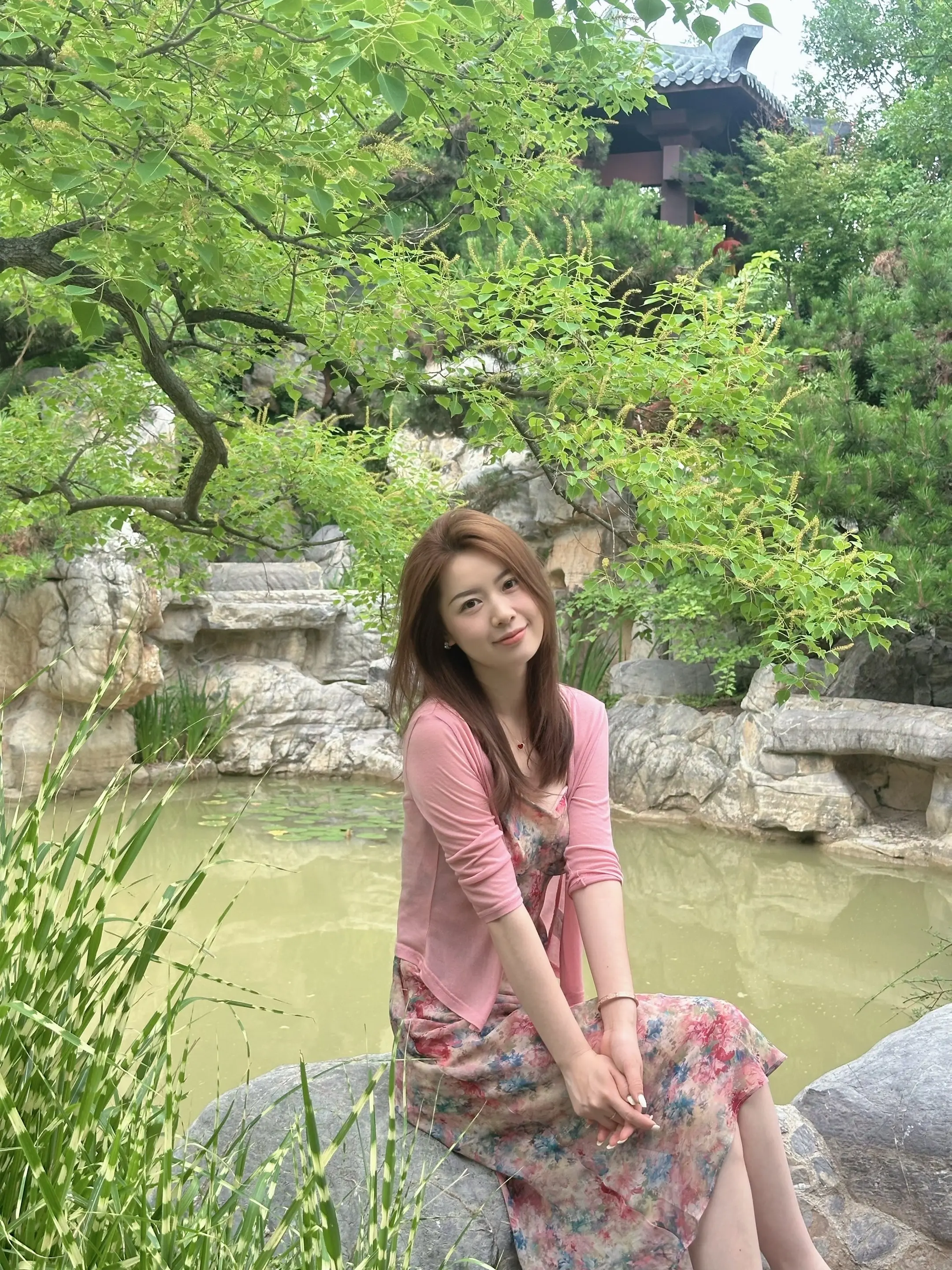 买家秀，衣服在橱窗哦