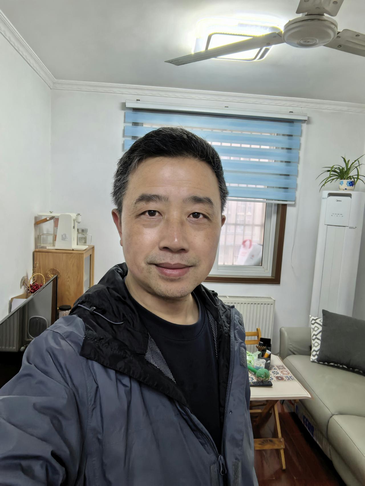 酒龄四十年，戒酒274天，滴酒未沾。没喝酒，天也没塌下来，身体却迎来了极大的变化