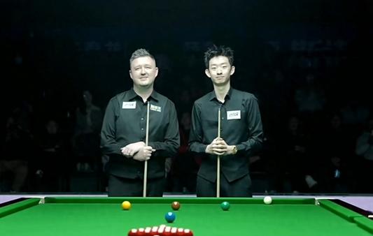 在拉萨进行的“冬季高原”斯诺克挑战赛结束了第二天的比赛，肖国栋以5-3战胜尼尔·