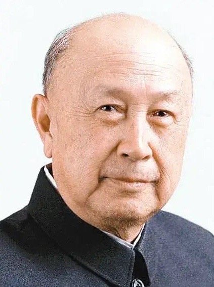 中国人应该感谢的三位爷爷！！！钱学森：怕我们挨打袁隆平：怕我们挨饿钟南山：怕我们