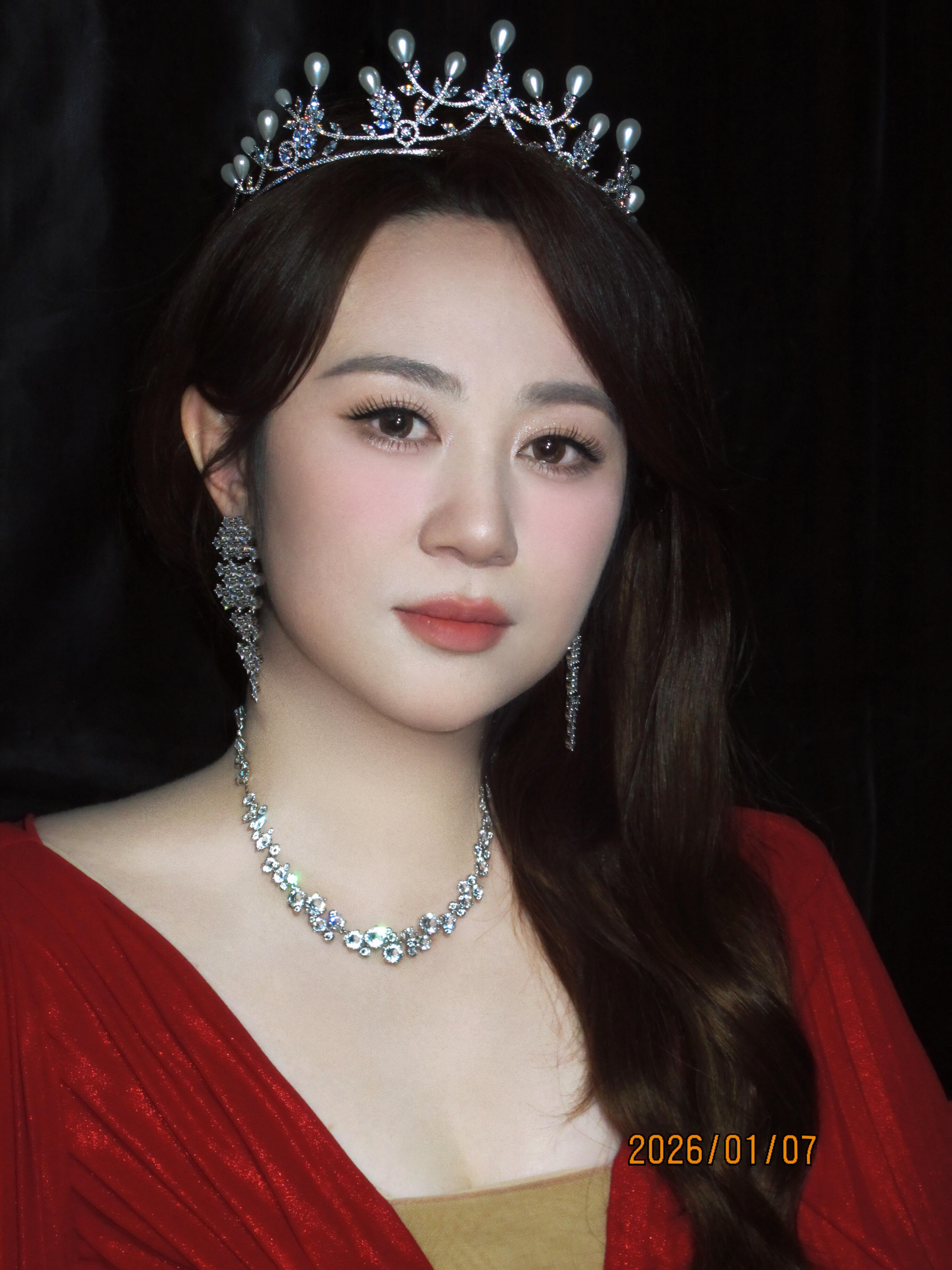 哎呀妈呀，给我妈咪化成芭比了王亚飞化的马丽