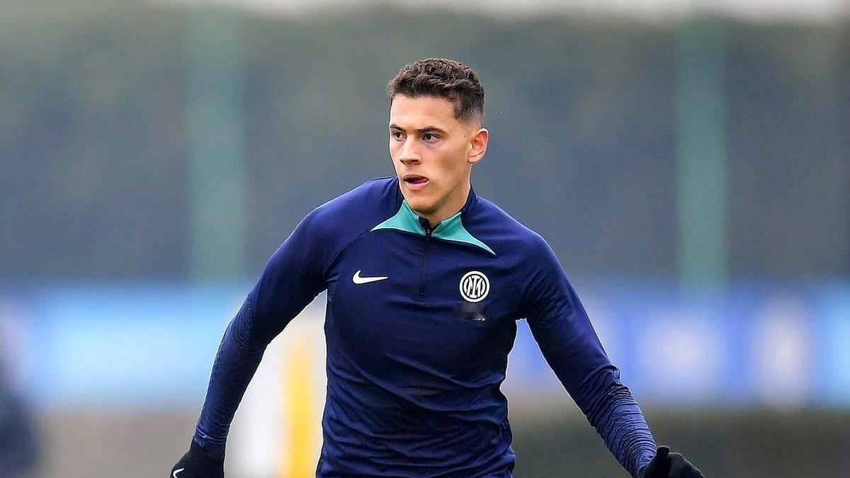 行李箱还没捂热乎呢，人就又被打包发走了。从都灵到伊斯坦布尔。听着是国际大都