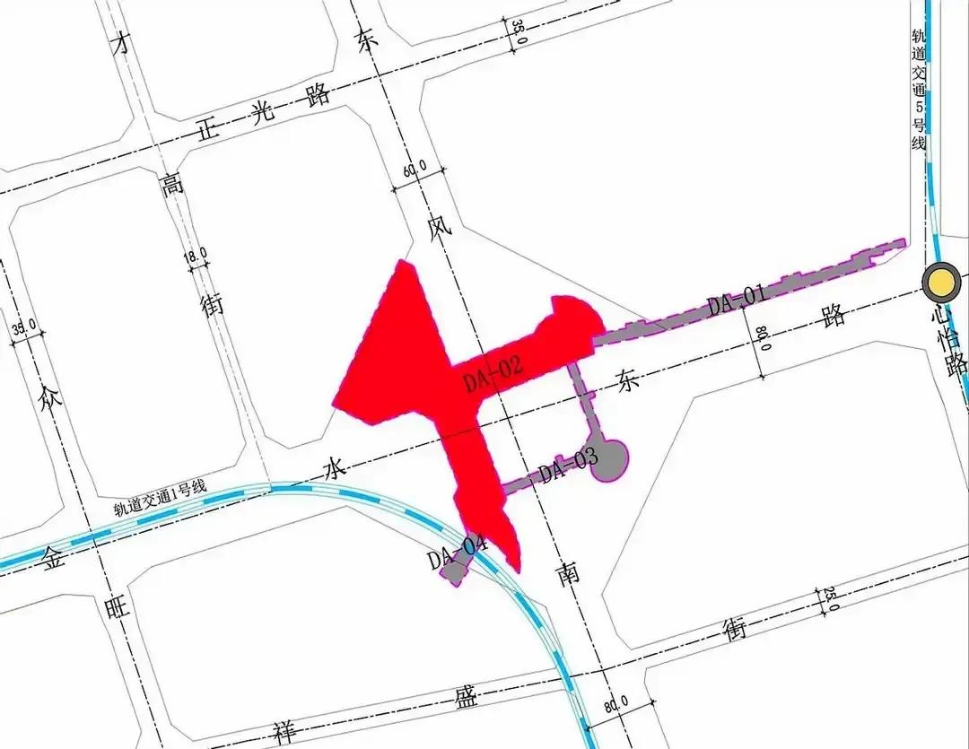 郑州打算往金水路东风南路交叉口砸79亿挖个地下商场，消息一出，群里直接炸锅。