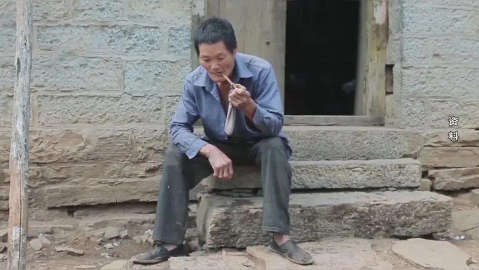 震撼！88岁老书记月入7000，离世后工资卡只剩38块8毛3湖北五峰牛庄乡