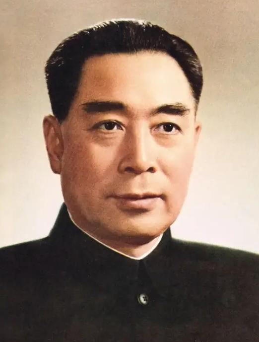 1952年的中南海，许广平怎么也没想到，堂堂的总理会突然叫她"婶婶"，"您喊我啥