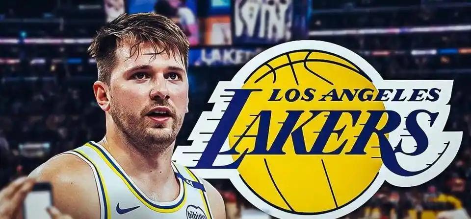 东契奇带队能力比小里差太多了，然后伤退了，无语。这个赛季目前来看是这样的，里夫斯