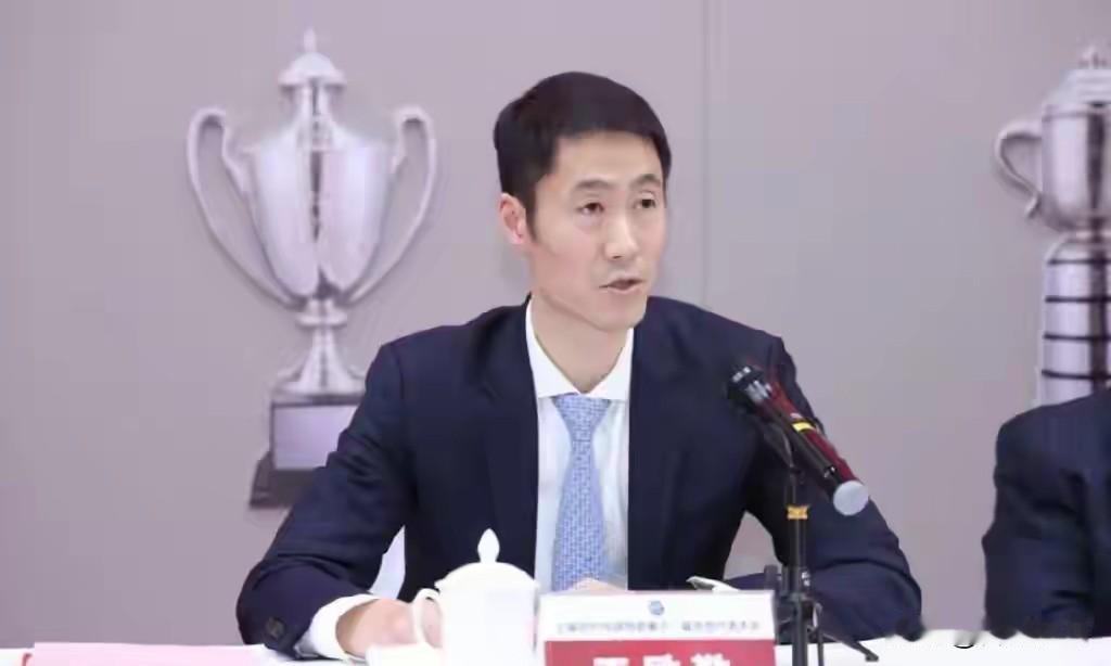 王励勤现在最着急的四件事！第一、不敢保证2028洛杉矶奥运会男单夺冠。目前，国