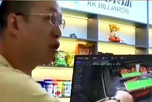想白嫖？重庆，男子去打台球，为了增加点乐趣，点了一位美女助教，结果，玩的