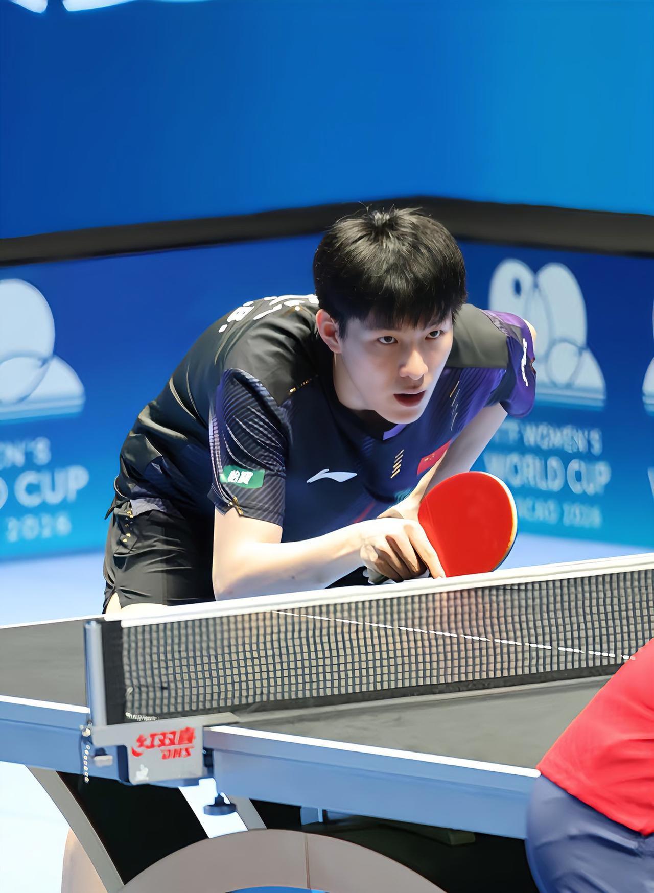 所有的位置都是打出来的！温瑞博在太原常规挑战赛荣获双冠，男单和男双冠军，单