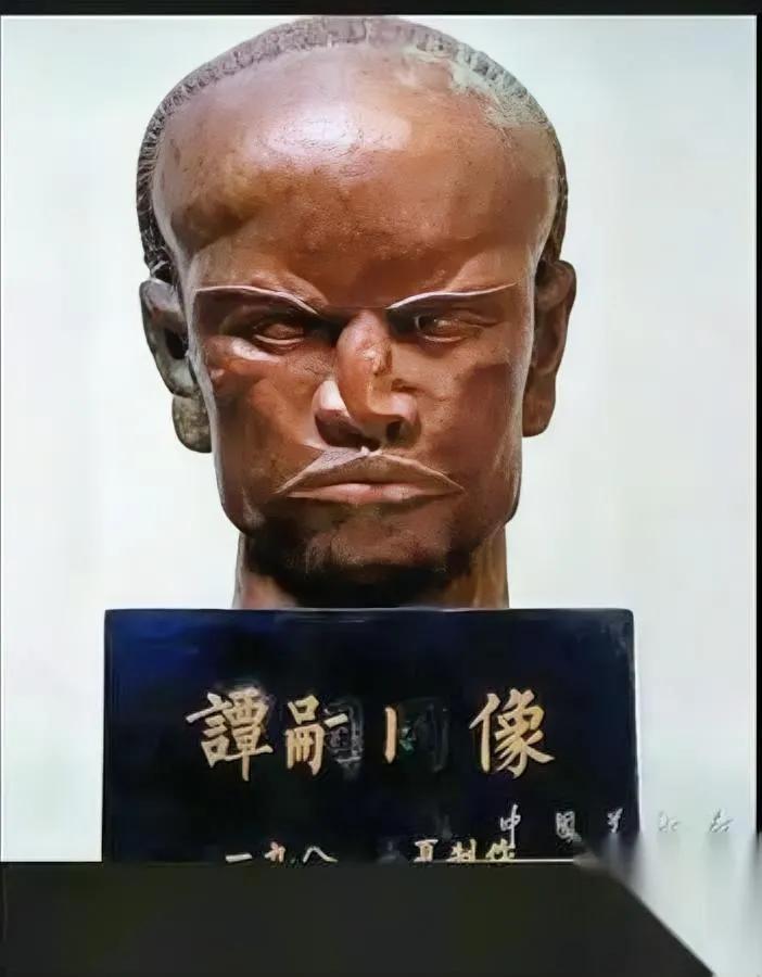 你见过吐舌头的老子吗？苏州那座立了十年的“怪雕塑”，终于拆了。可这事儿背