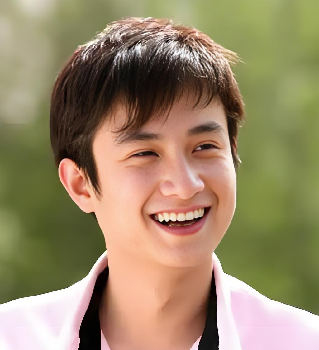 张柏芝直播带货冷场，文章幕后制作扑街——那些年少成名的“天之骄子”，怎么都活成了