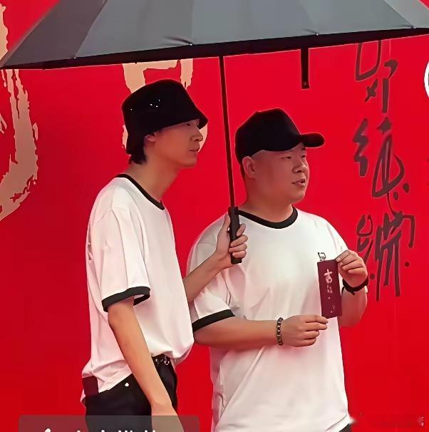 网传岳云鹏成都演唱会9月20日在成都五粮液文化体育中心综合体育馆举办，这是岳云鹏