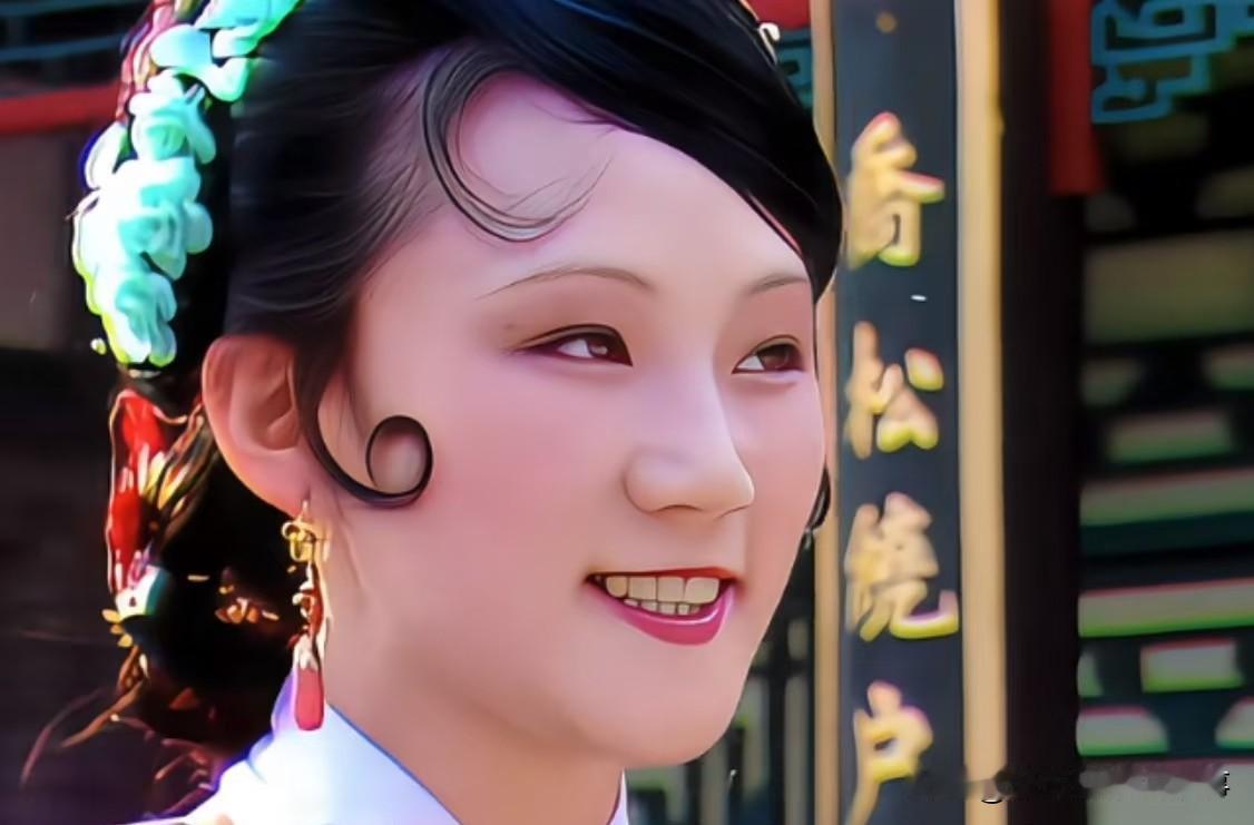 聊聊《红楼梦》里秋桐敢肆意欺辱尤二姐，而后者始终隐忍不敢反击的原因，其实核心绕不