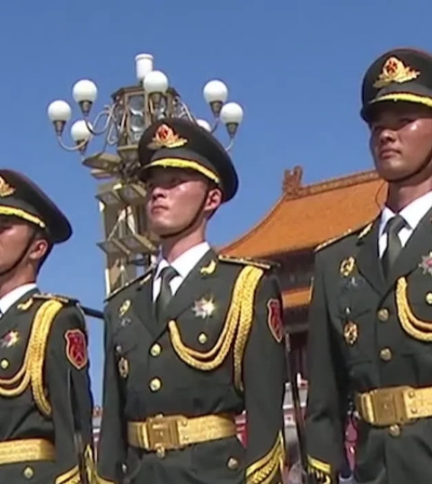 俄罗斯玩砸了，印度也玩崩了，他们心照不宣来了中国！最近，俄罗斯在第七届中俄博