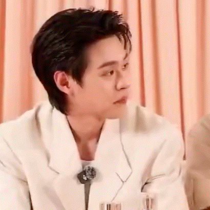 咪:只是哈欠狗:他好可爱………………🤤🤤🤤🤤🤤​​​