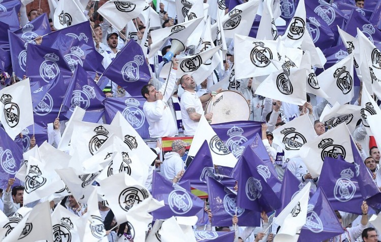 皇马主场1-1战平赫罗纳，联赛遭遇两轮不胜。先赛一场仍落后榜首6分，西甲仅剩7轮