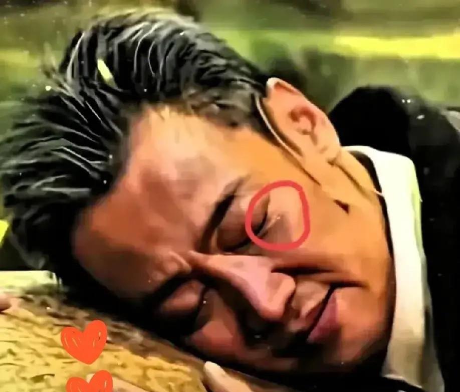 李乃文的担心不无道理啊辛柏青与朱媛媛的感情那么深厚！没有三年五载的，辛柏青很难