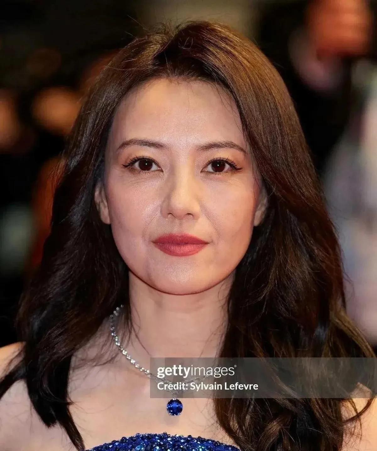 到底是谁说的“岁月不败美人”？给我出来罚站[哭哭]千怕万怕，我女神高圆圆还