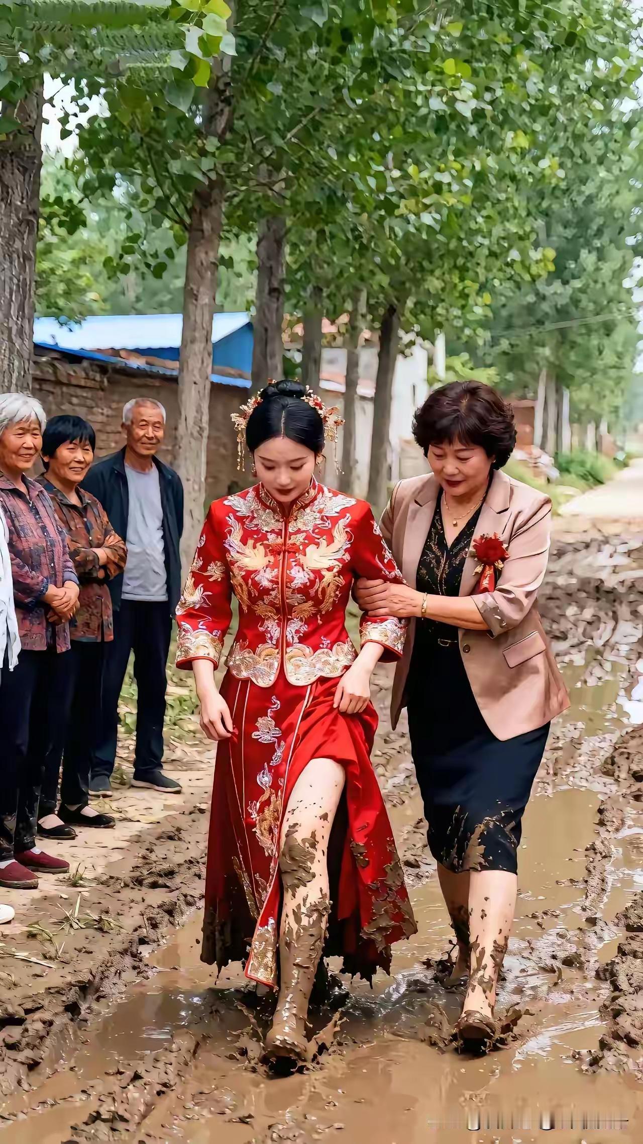 为最美新娘点赞！之前看到辽宁大连的谢丹，婚礼当天偶遇车祸，穿着婚纱就跪地抢救伤员
