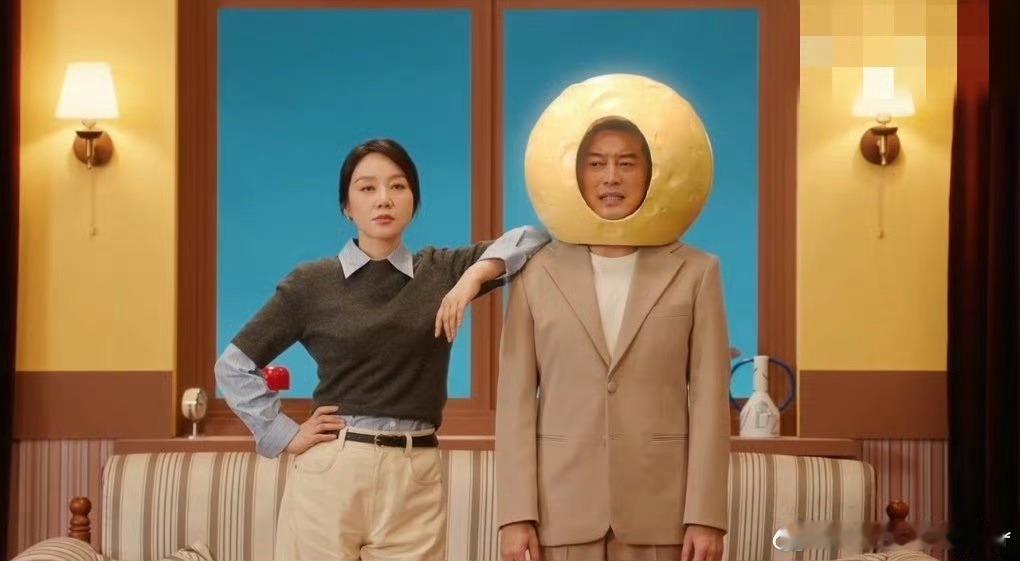 闫妮时长基础笑点就不基础她喜剧细胞满格，把基础笑点玩出花样，每幕都藏惊喜！​​