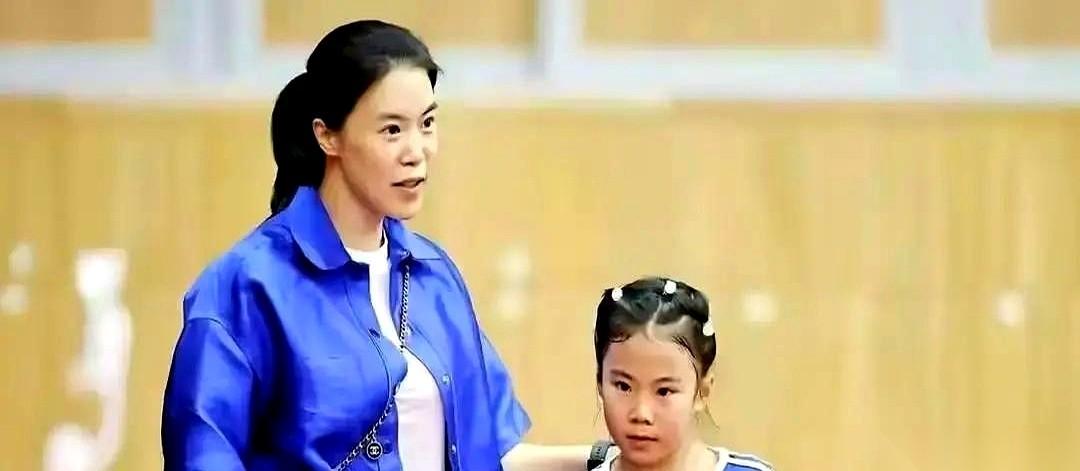 今年第17名。看到这个名次，说实话有点懵。王楠她女儿，又一次没能进国少队，比去