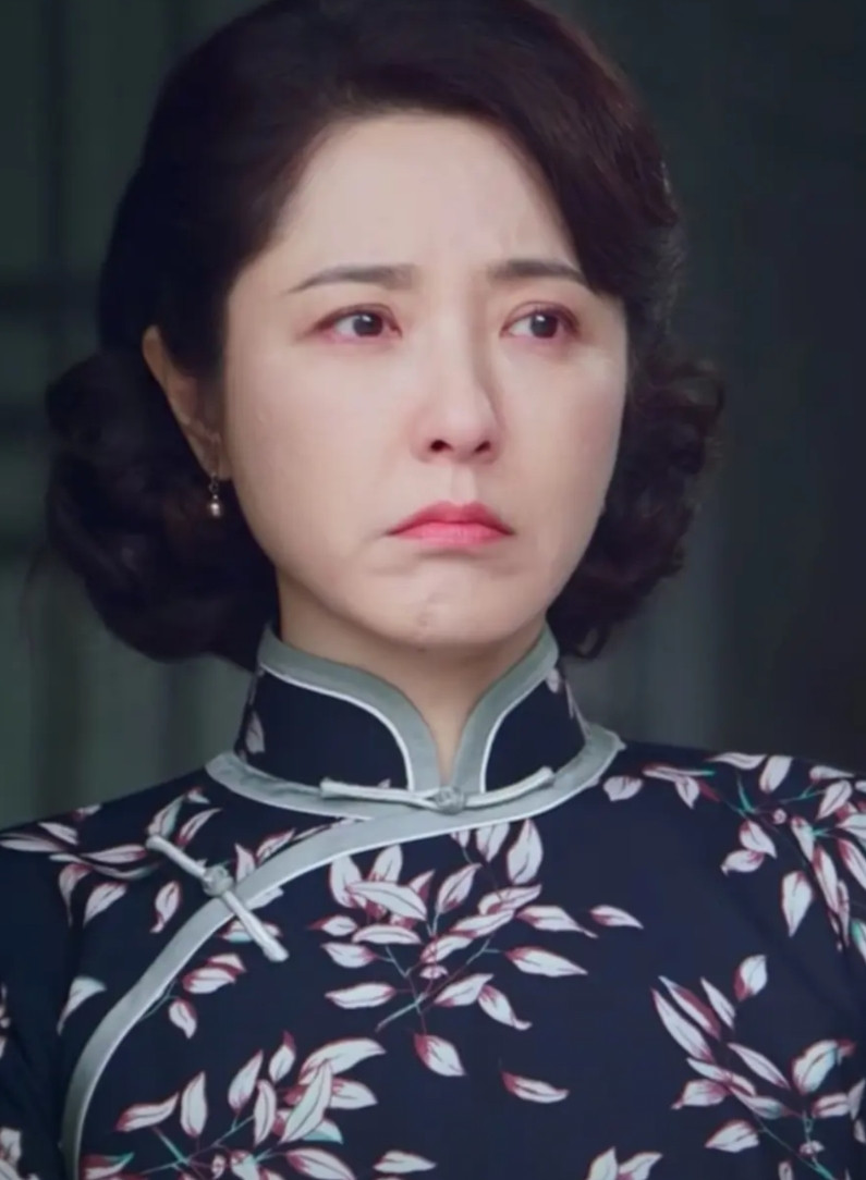 《沉默的荣耀》王碧奎一角真的选错演员了？为什么观众各种的换演员？曾黎换成秦海