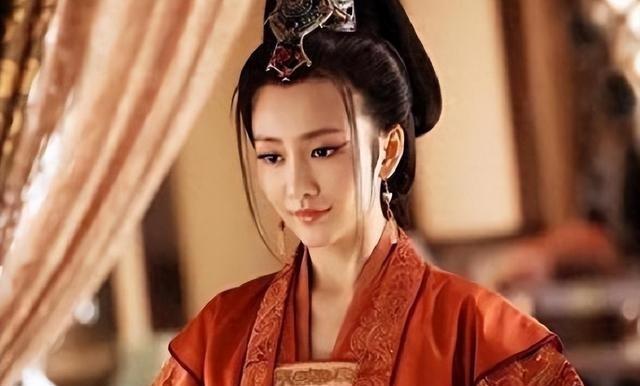 古代小妾除了满足丈夫的生理需求和生孩子以外，还有另一个变态的作用，是后来有人无意