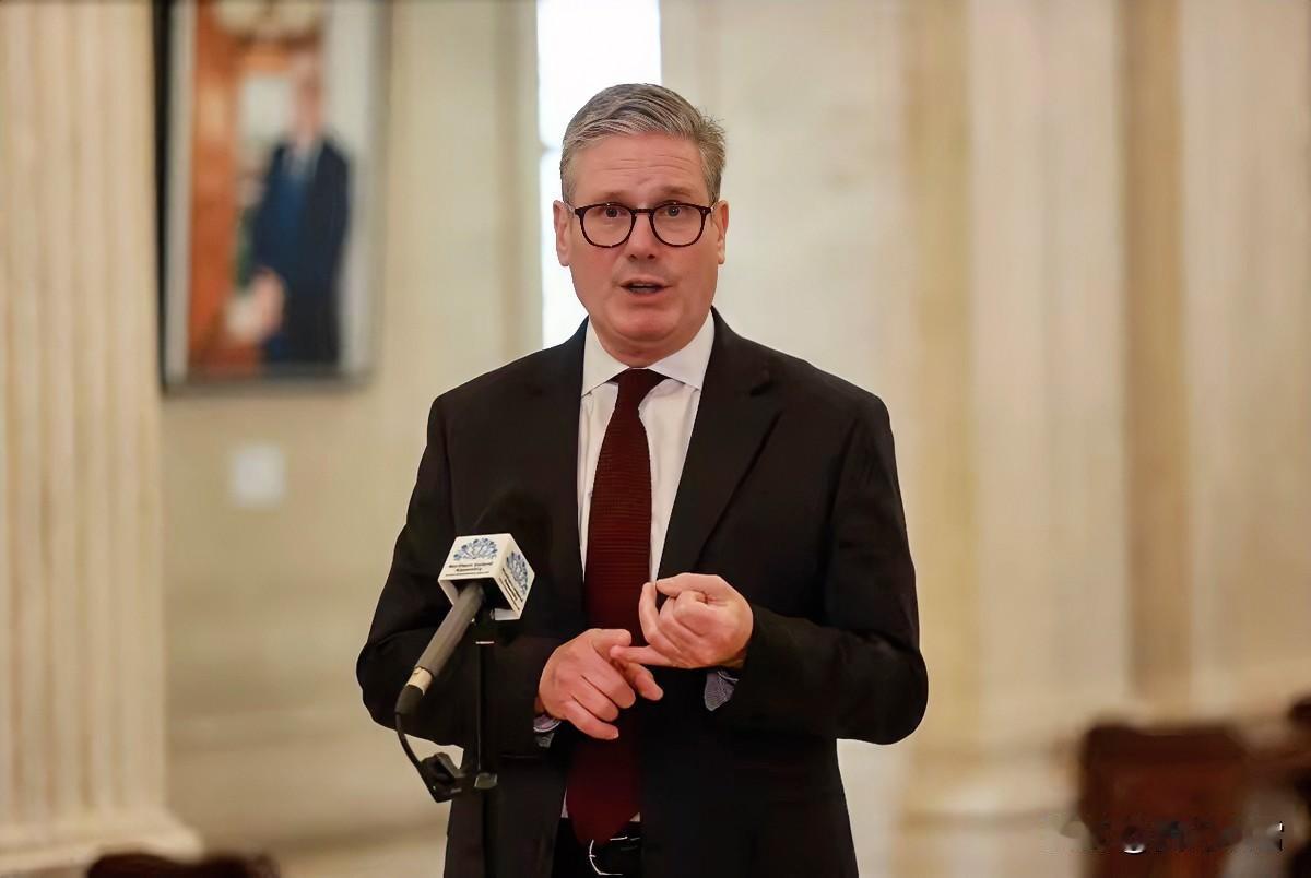 斯塔默的访华计划仍然面临着巨大的不确定性，其核心障碍在于英国政府拒绝在“一个中国