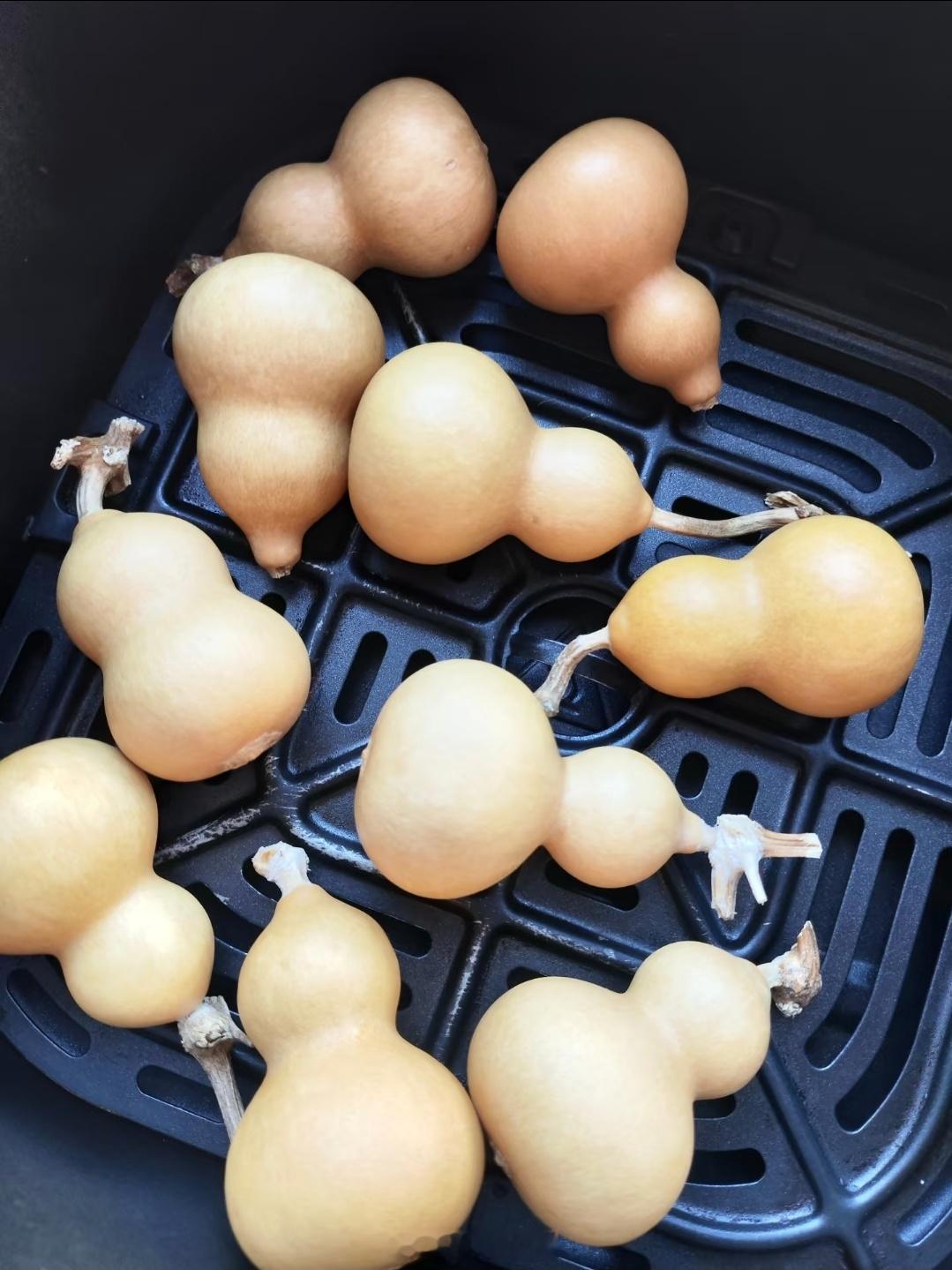 网友用空气炸锅“盘”葫芦这效果真油亮啊