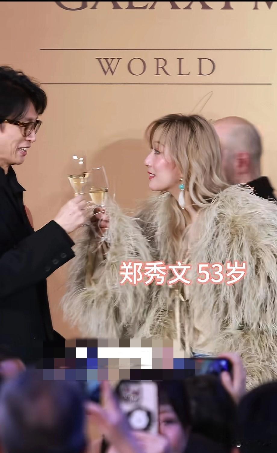 郑秀文逆龄生长～53岁看起来顶多30多，郑秀文好洋气啊，洋气时髦了一辈子的女人