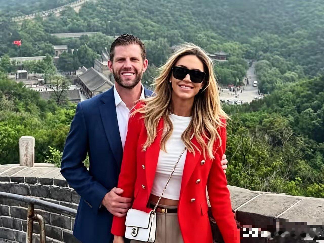 特朗普儿媳妇劳拉：你以为她是去长城打卡？我觉得她这是在站位表态！5月15日，特朗