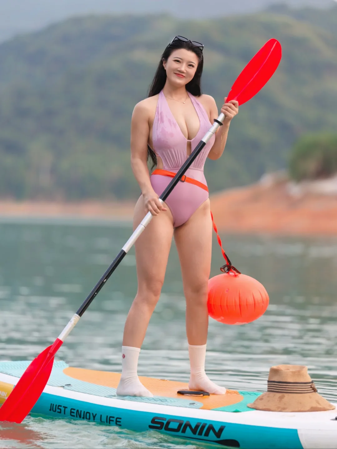 好看吗 不好看写五百字理由