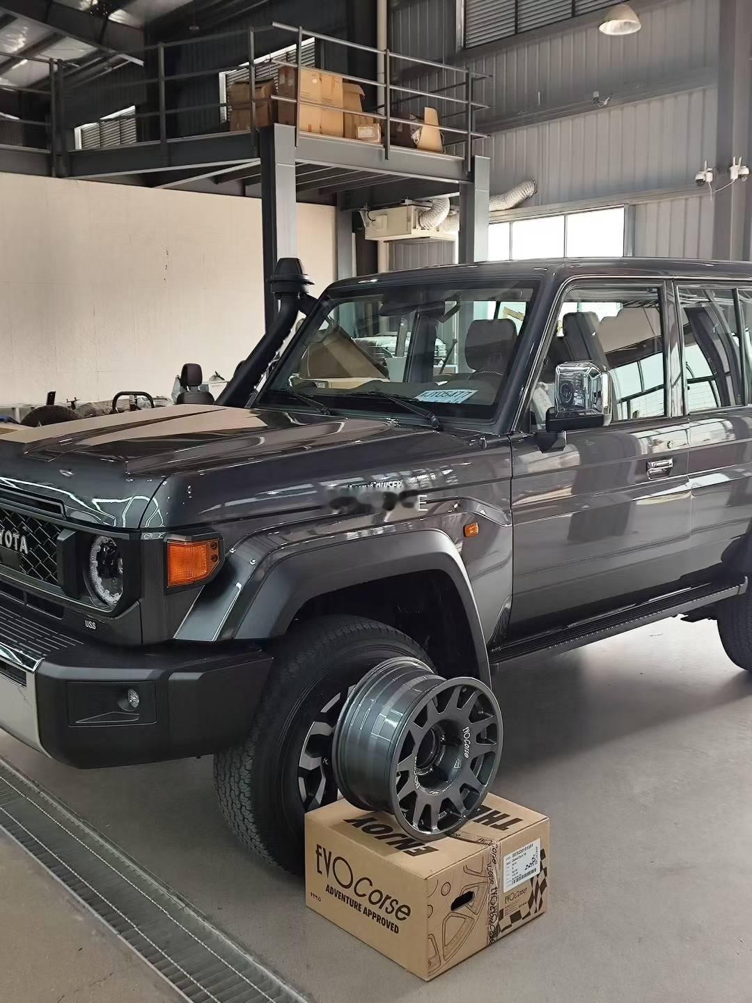 Lc71/76/78/79越野轮毂)LANDCRUISER70​ItalyE