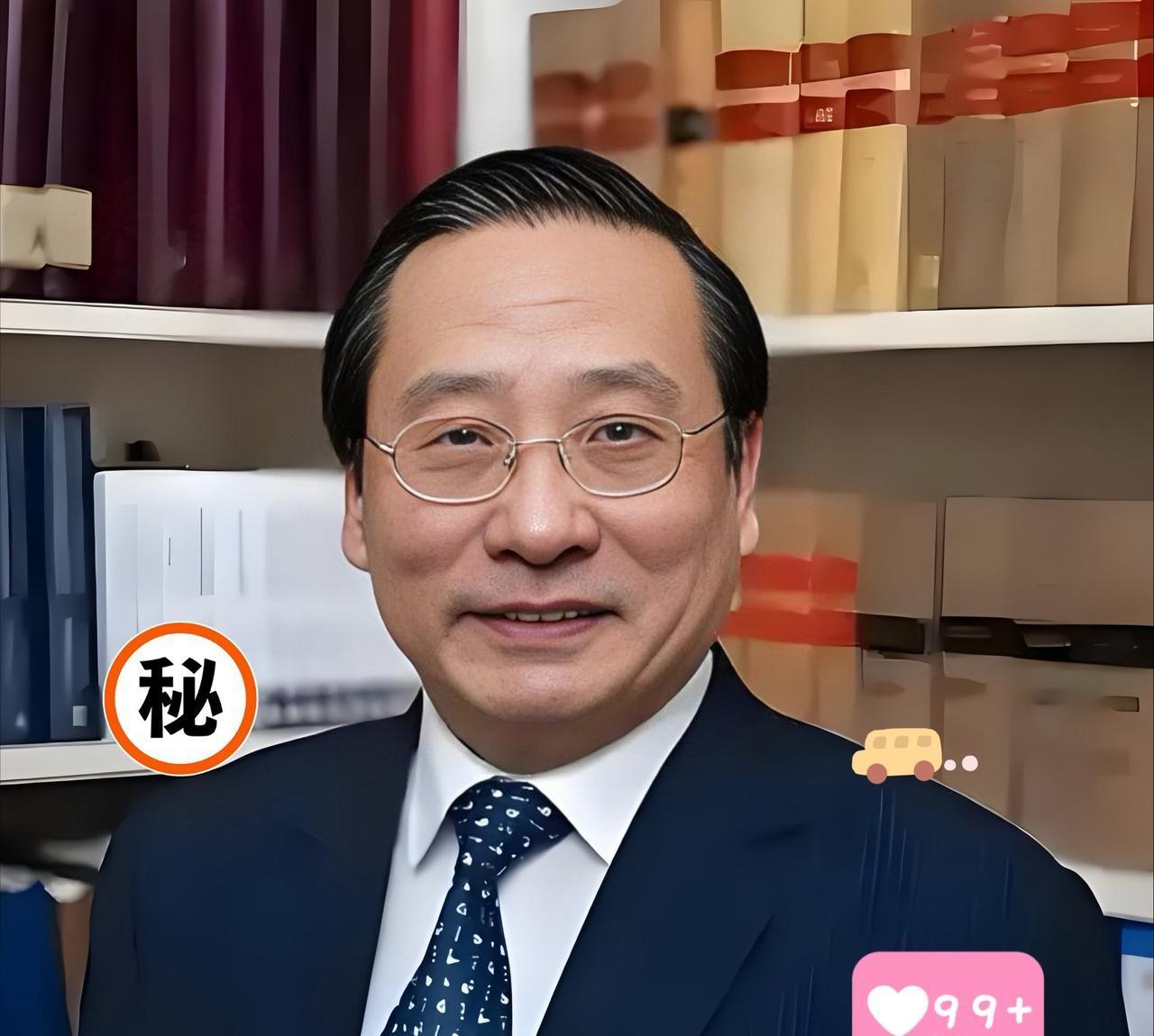 这下出名了，不止中国，全世界都知道了！就这一句，直接火了，“加州人民有没有权