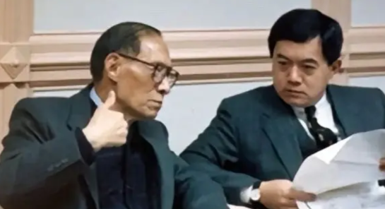 万万没想到，台独匪首并非蔡英文，赖清德，而是臭名昭著的苏贞昌和他背后的金主台湾远
