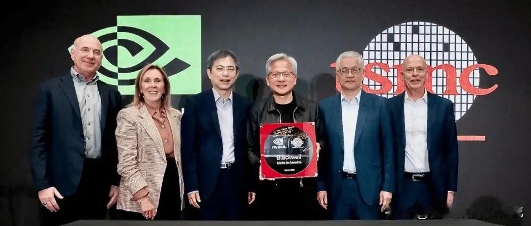 美国芯片禁令反噬，自家企业先扛不住了美国又要搞芯片管制了，这次盯上了中东。说