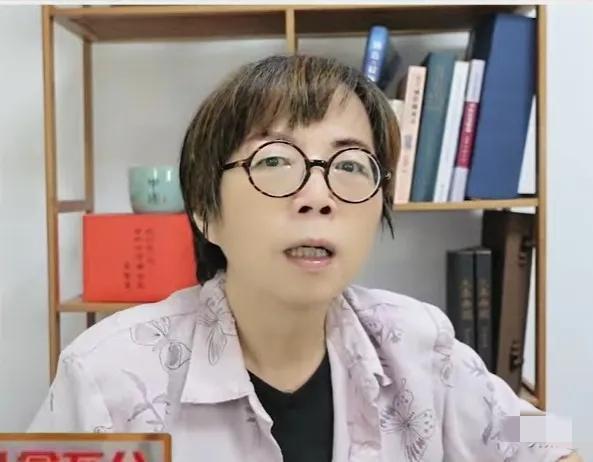 因为毒油案，黄智贤再呛黄国昌，青鸟亲切喊“智贤姐”台湾中联油脂制出含一级致癌物