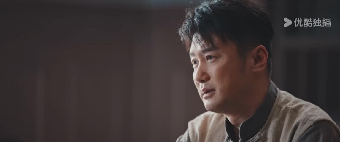 《灼灼韶华》第31-32集预告：褚韶中头一回有了个哥哥样，他替妹妹顶了罪。康二妞