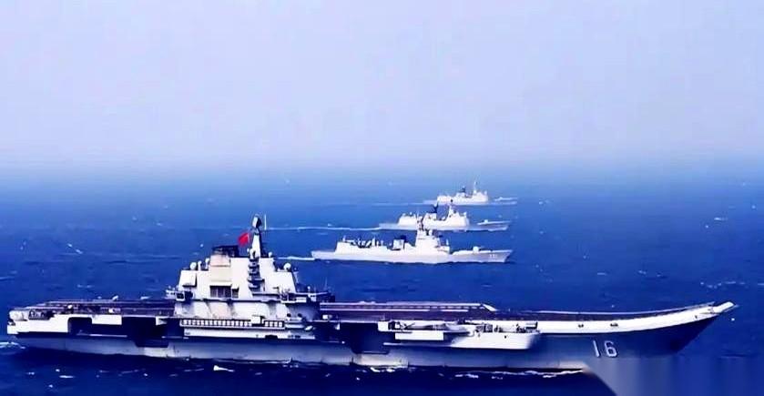 美日澳三国的顶尖战机，最近在琉球群岛以东，搞了个大场面。F-22、F-35A，