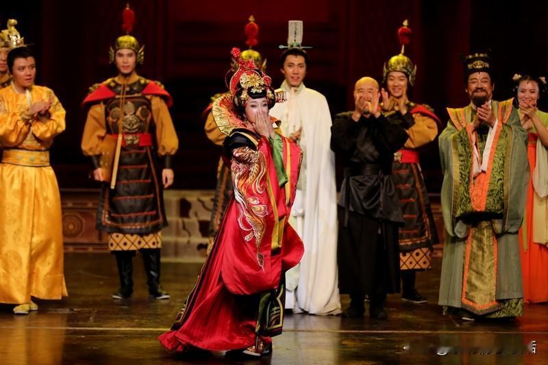 75岁刘晓庆又演武则天？网友炸锅：“这年龄差距，能演少女吗？”演武则天老年阶段