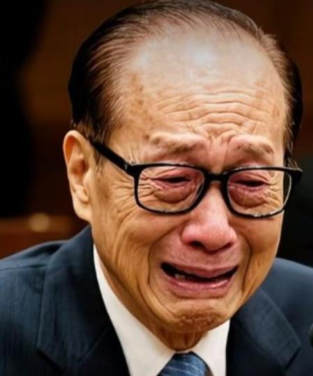 中国不挽留，美国不收留，被夹在中间的李嘉诚，终于玩不转了！大公报四次三番喊话，被